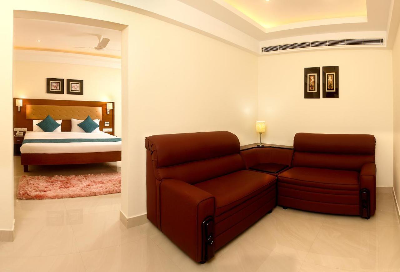 Vishnu Inn กูรูวาเยอร์ ภายนอก รูปภาพ